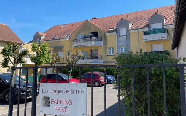 Stationnement à louer    Serris