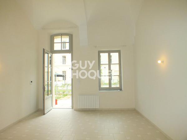 Appartement 1 pièce(s) 47.10 m2 avec jardin