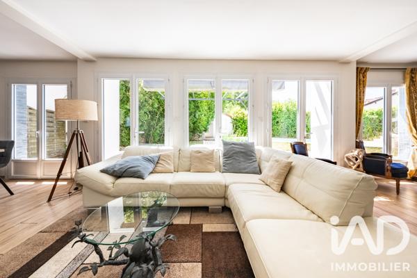 Maison à vendre 6 pièces 156,2 m² Varois-et-Chaignot