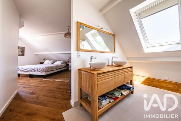 Maison à vendre 6 pièces 156,2 m² Varois-et-Chaignot