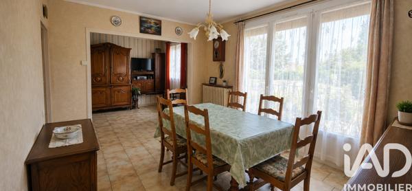 Maison à vendre 5 pièces 74 m² Saint-Étienne-du-Rouvray