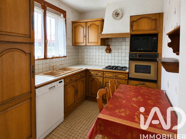 Maison à vendre 5 pièces 74 m² Saint-Étienne-du-Rouvray