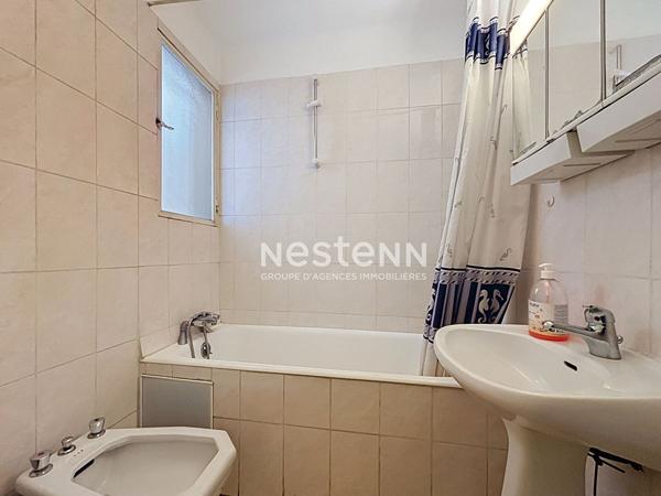 Cannes - Plage 1 min à pied - Studio 38 m² - Vue Mer - Parking collectif