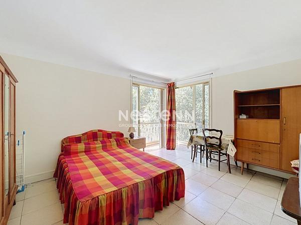 Cannes - Plage 1 min à pied - Studio 38 m² - Vue Mer - Parking collectif