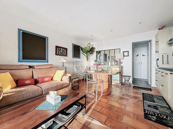 Haute Savoie (74), à vendre GRIMAUD (83) - Provence-Alpes-Côte d'Azur - Appartement T 2