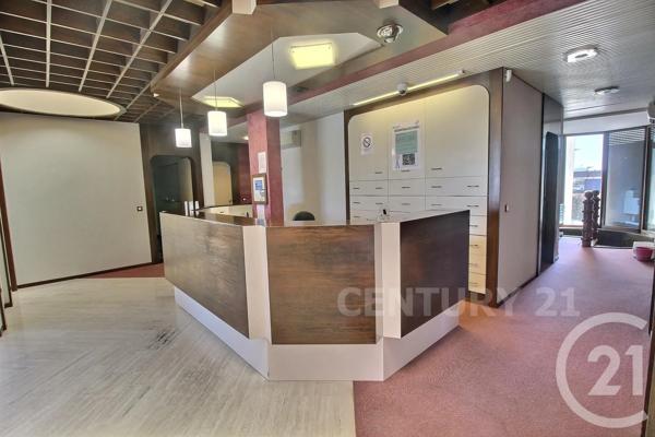 à vendre  189 m 2   BEHREN LES FORBACH  - 57