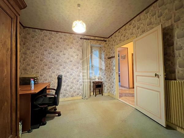 Maison Ruelle Sur Touvre 5 pièce(s) 110 m2