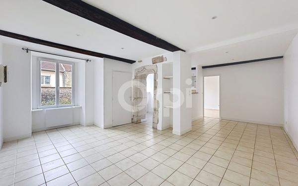 Appartement à louer    2 pièces •  Chaumont