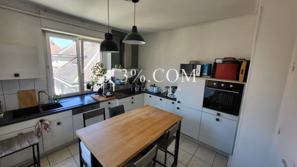 Appartement
                                                                                                                                                                                                                                                                                                                        4 pièce(s)                                                                                                                                                                                                          2 chambre(s)                                                                                                                                                                                                          99.44  m²