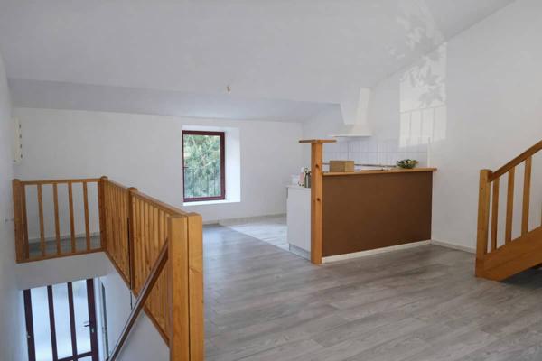 Maison Saint-maixent-l’ecole 2 pièce(s)