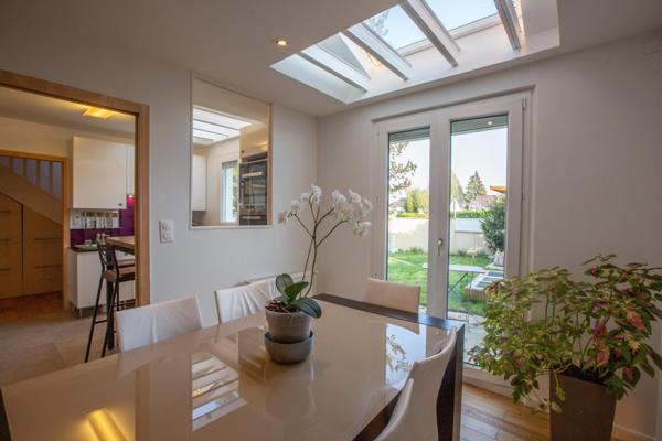 SUPERBE MAISON FAMILIALE, 5 CHAMBRES, PISCINE