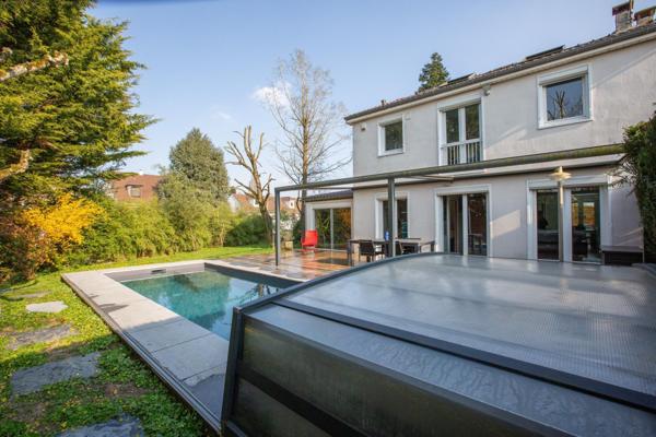 SUPERBE MAISON FAMILIALE, 5 CHAMBRES, PISCINE