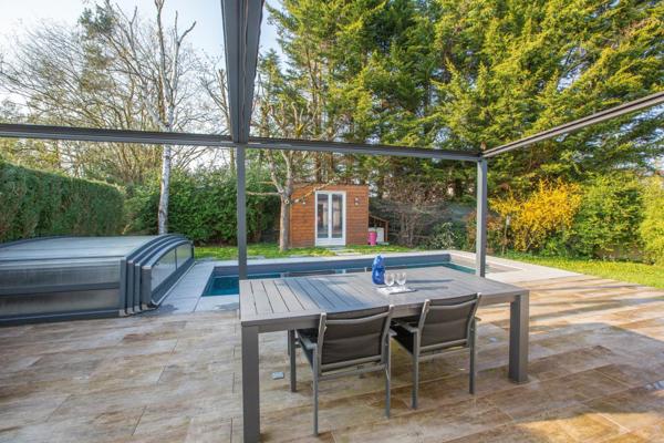 SUPERBE MAISON FAMILIALE, 5 CHAMBRES, PISCINE