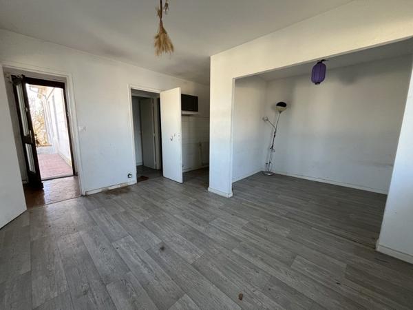 Appartement à vendre |                                       Bègles |                                        1 pièce  |  29 m²