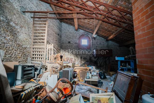 Immeuble mixte de 270 m²