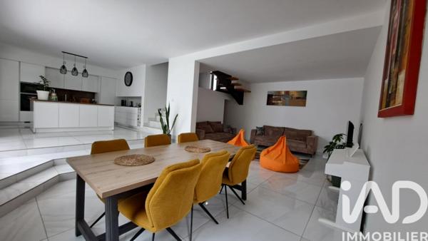 Maison à vendre 5 pièces 170 m² Saint-Pierre