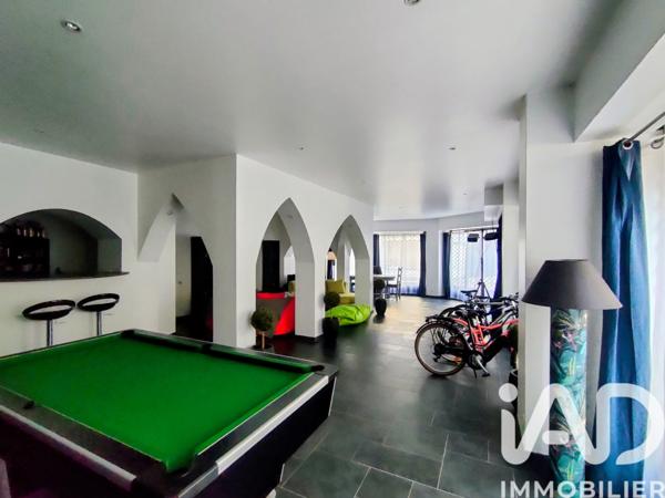 Maison à vendre 9 pièces 285 m² Saint-Calais