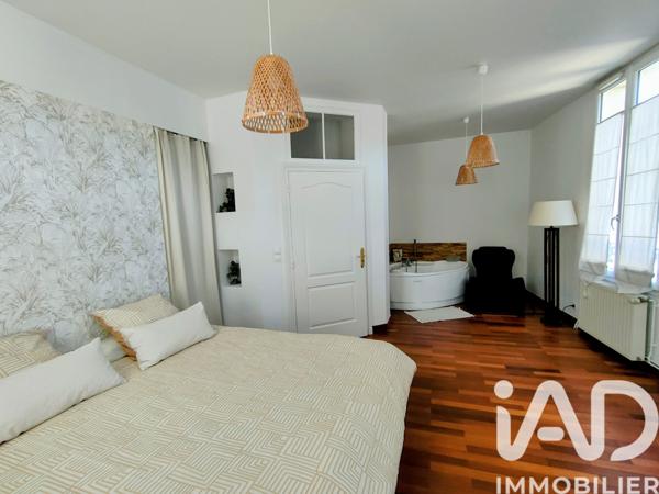 Maison à vendre 9 pièces 285 m² Saint-Calais