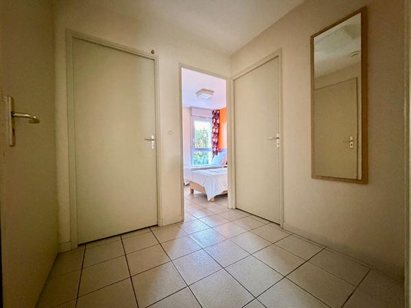 SAINT-CYPRIEN - Appartement meublé 3 pièces 50 m² - Parking - Piscine