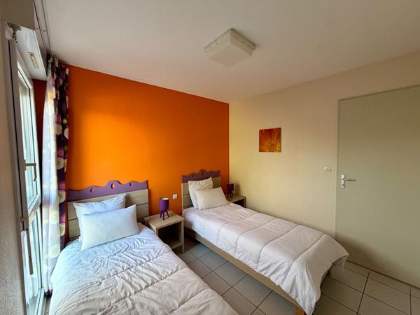 SAINT-CYPRIEN - Appartement meublé 3 pièces 50 m² - Parking - Piscine