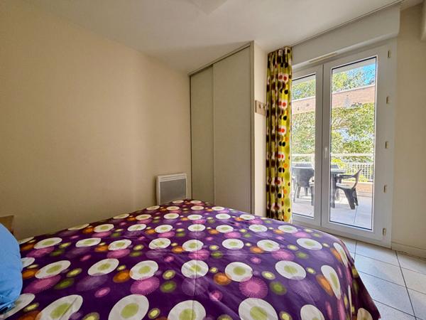 SAINT-CYPRIEN - Appartement meublé 3 pièces 50 m² - Parking - Piscine