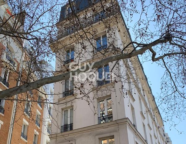 Appartement Paris 3 pièce(s) 63.18 m2