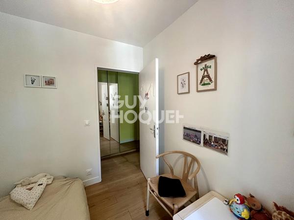 Appartement Paris 3 pièce(s) 63.18 m2
