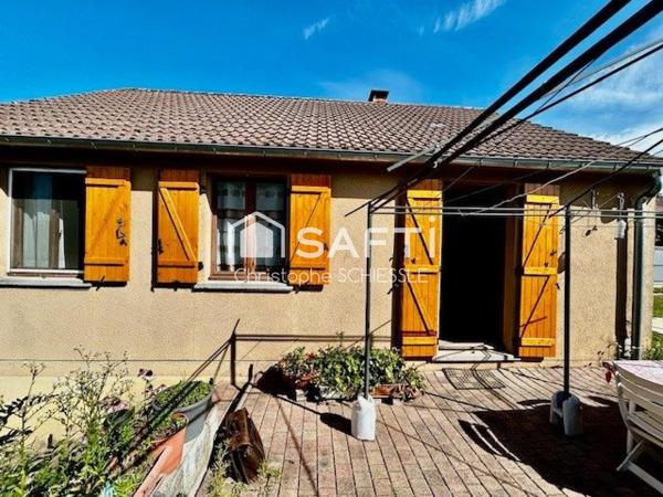 Maison plain-pied sur sous sol de 72 M2 sur 5 ares avec piscine