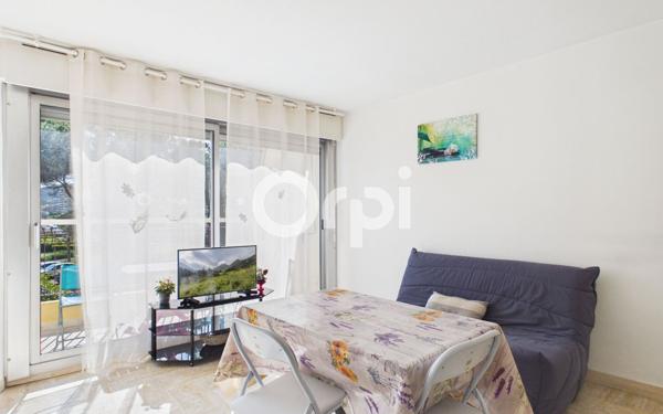 Appartement à vendre    1 pièce • 31,81 m2 Mandelieu-la-Napoule