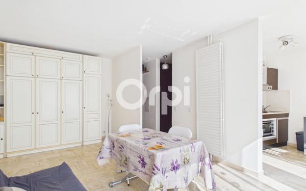 Appartement à vendre    1 pièce • 31,81 m2 Mandelieu-la-Napoule