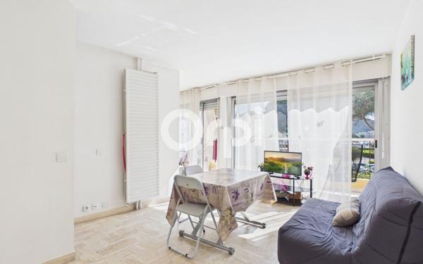 Appartement à vendre    1 pièce • 31,81 m2 Mandelieu-la-Napoule