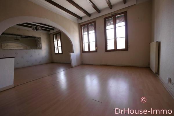 Immeuble à vendre 15 pièces de 370 m²