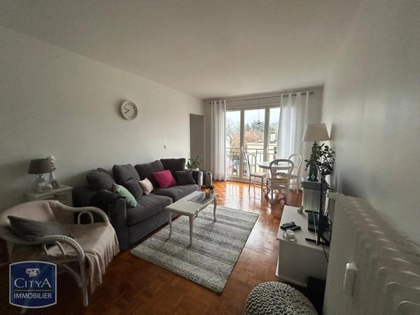 Appartement à louer 2 pièces 45.72m²
