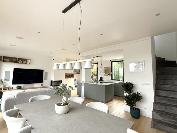 Villennes-sur-Seine (78670) VILLENNES SUR SEINE - Maison 180m² - 5 chambres -