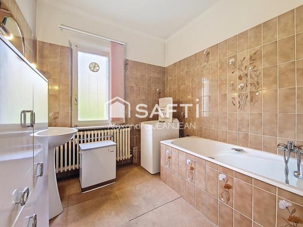 Maison à rénover sur un terrain de 30 ares