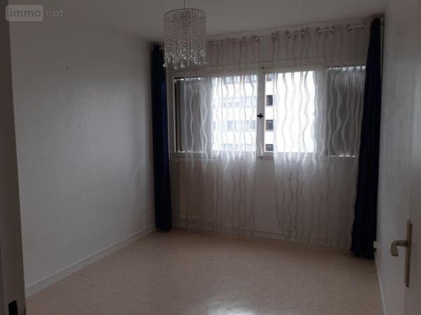 Appartement à louer à Tours dans l'Indre-et-Loire (37000), ref : 37072-L16