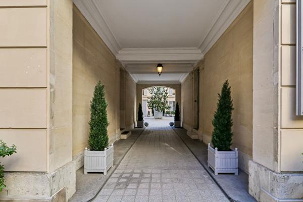 Vente Appartement de luxe Paris 16 5 Pièces 135 m²