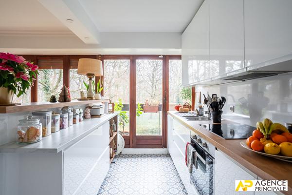 Appartement Maisons Laffitte 4 pièce(s) 82 m2 - Ascenseur - 2 chambres €480 000 ** - Référence 13062