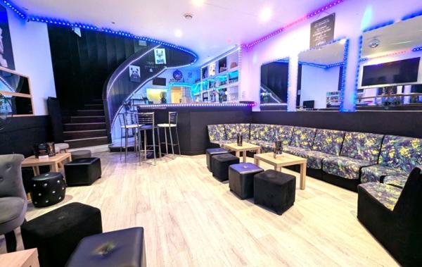 Vente Activité commerciale BAR - PUB - KARAOKE - TERRASSE Roanne   