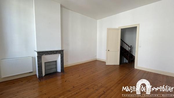 Location Appartement avec terrasse - 2 chambres - 102m² - COGNAC