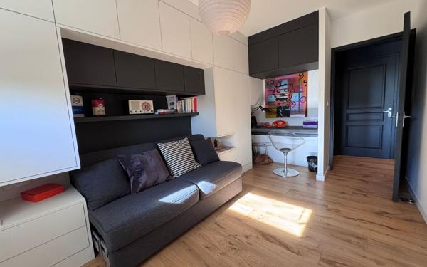 Appartement à vendre    3 pièces • 61,48 m2 Saint-Jean