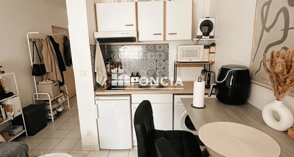 À vendre Studio 22.42 m² - Asnières-sur-seine 92600