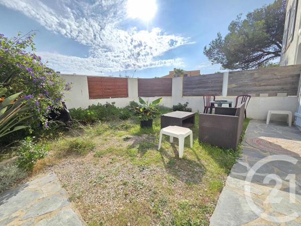 Immeuble à vendre  450 m2 SIX FOURS LES PLAGES - 83
