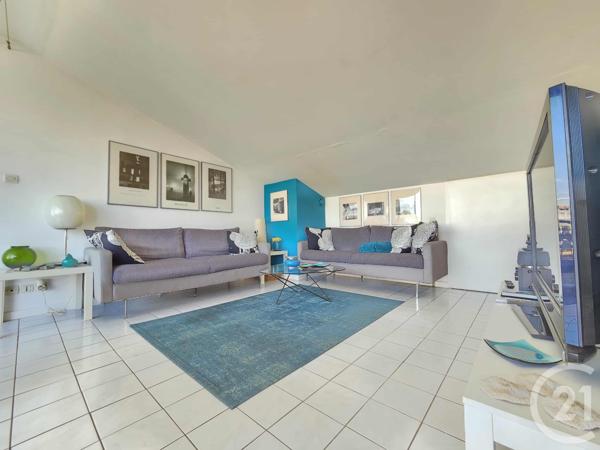 Immeuble à vendre  450 m2 SIX FOURS LES PLAGES - 83