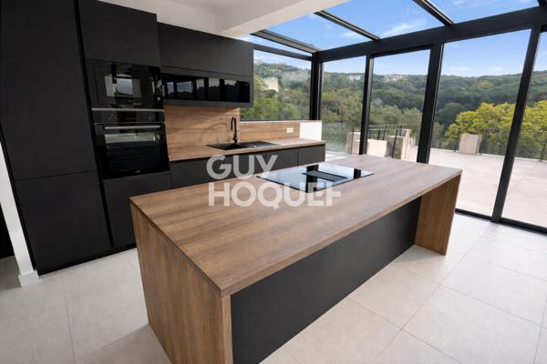 MAISON À VENDRE DE 6 PIÈCES DE 170,00 M²