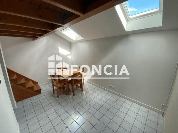 Location Studio 27.96 m² - Nancy 54000