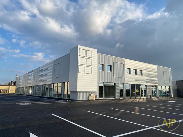 Doue La Fontaine : 2 841 € - AJP Immobilier Angers