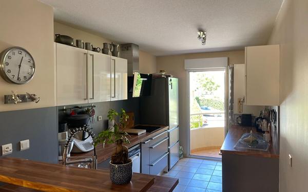 Appartement à vendre    3 pièces • 83 m2 La Seyne-sur-Mer