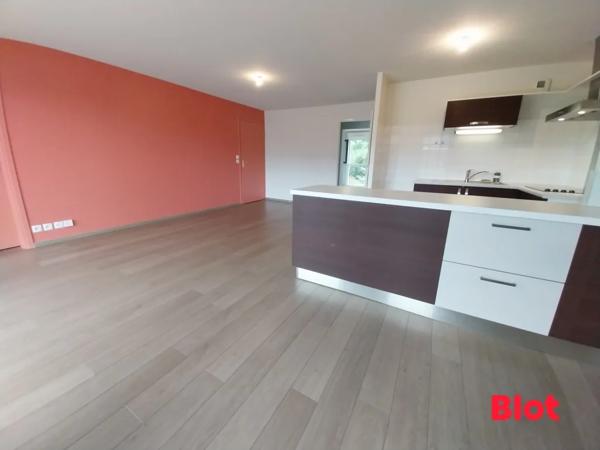 Appartement 4 pièce(s)