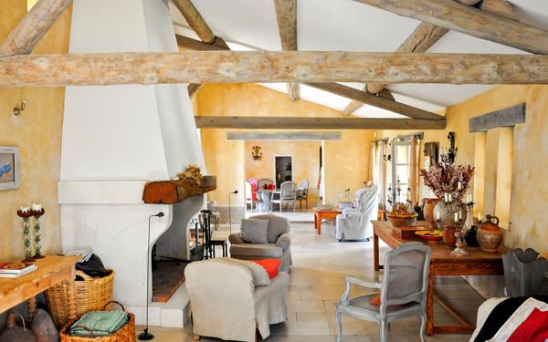 Maison à vendre    10 pièces • 492,72 m2 Forcalquier